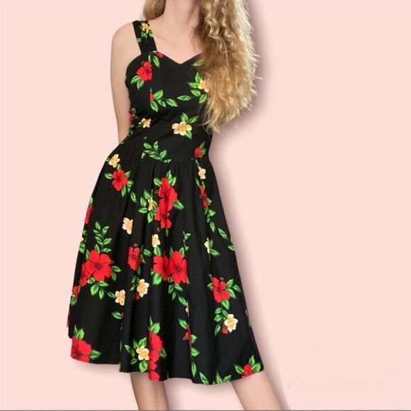 Vintage Dresses & Skirts - Royal Creations Vintage Hawaiian Hibiscus Pinup Dress size S